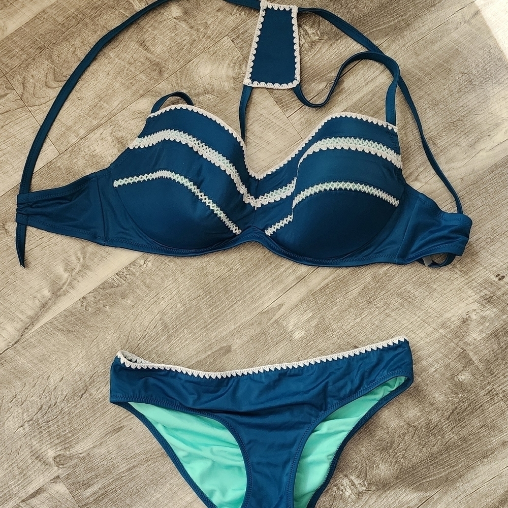 Shade & Shore Teal and White Bikini Set